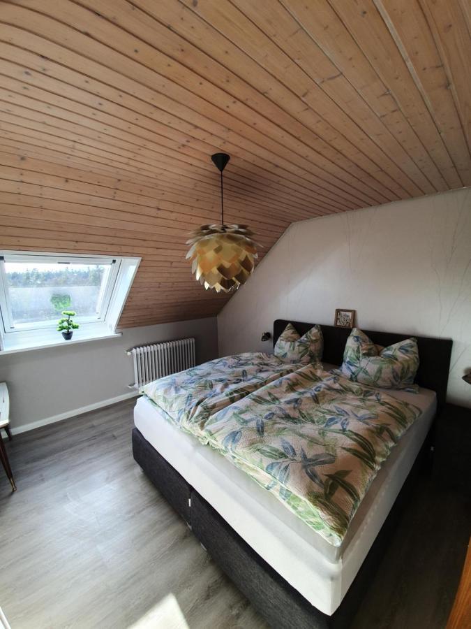 Chickenhill Blackforest, Grosse Ferienwohnung Im Schwarzwald Bad Wildbad Exterior photo