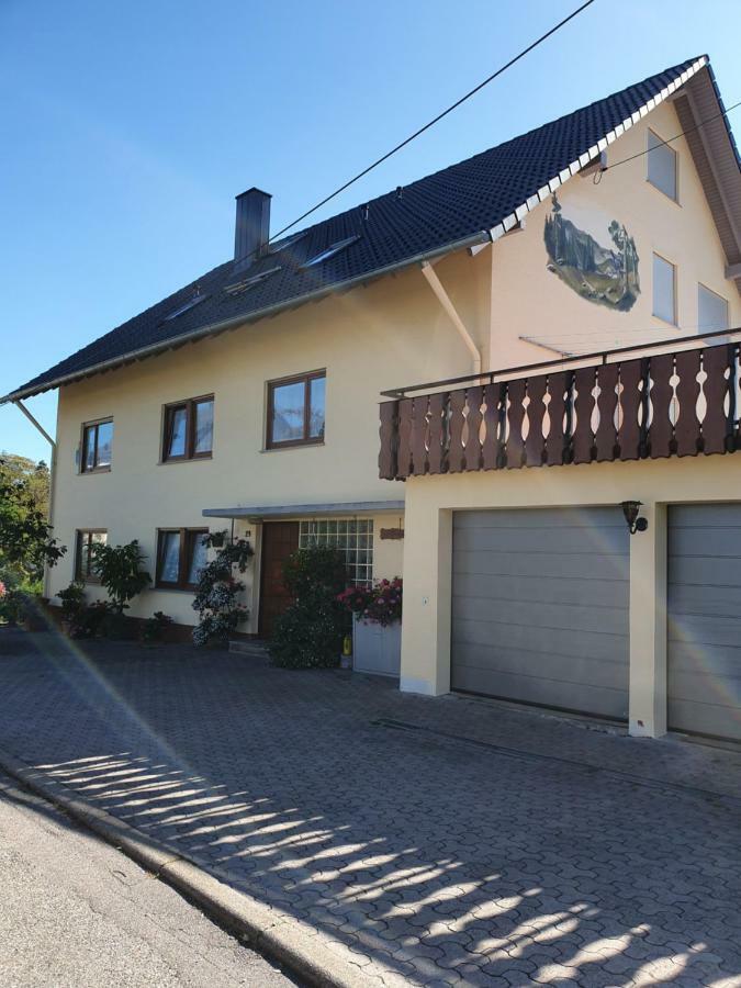 Chickenhill Blackforest, Grosse Ferienwohnung Im Schwarzwald Bad Wildbad Exterior photo